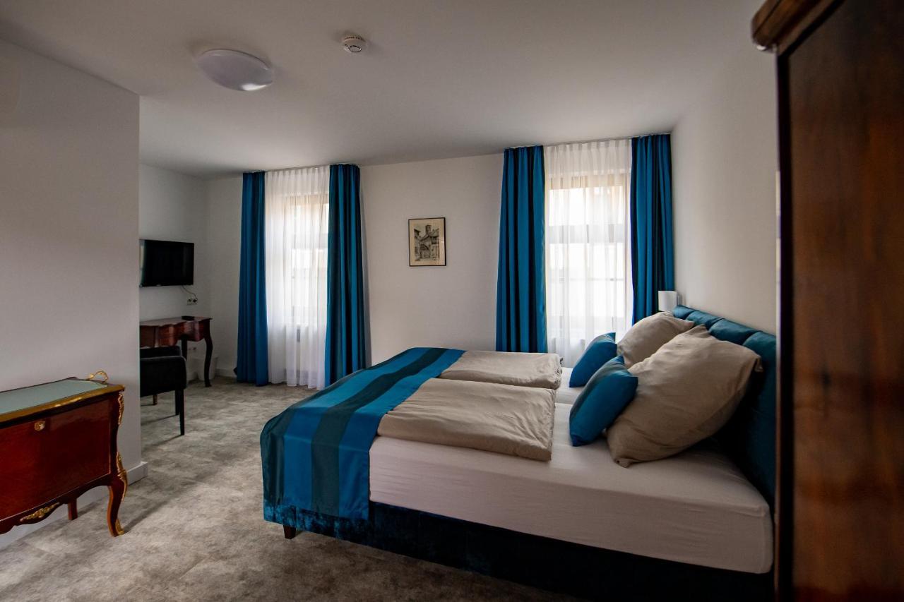Haus Maximilian Guest house *